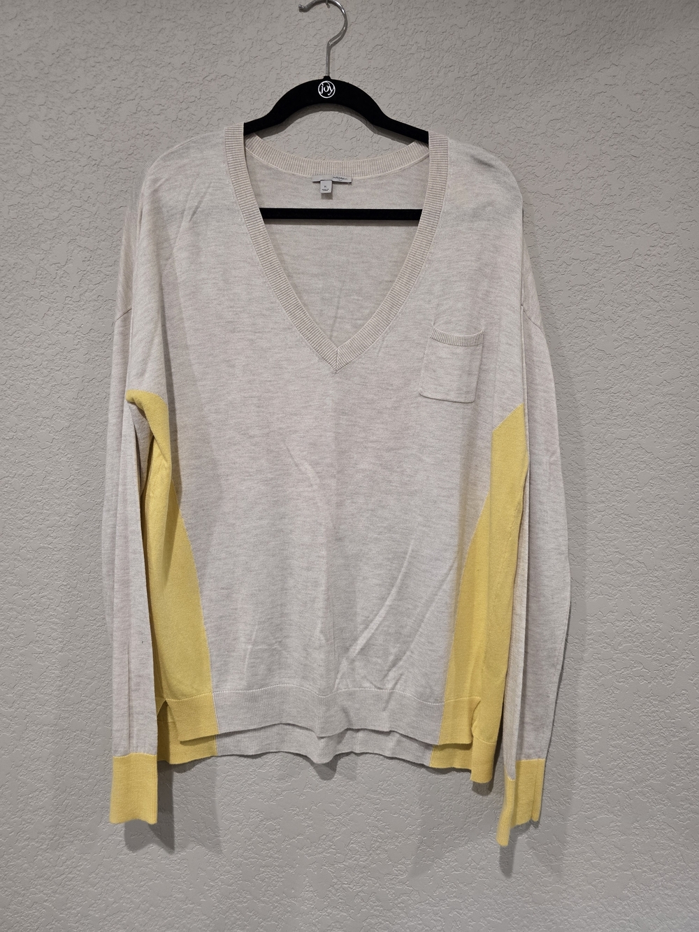 Halogen Light Beige V-Neck Sweater with Yellow Accents